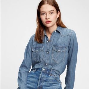 1969 Pearl Button Chambray Shirt | GAP